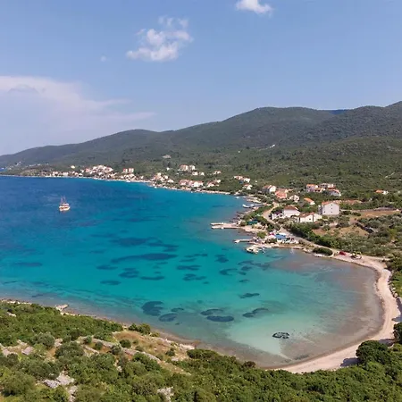 Amazing In Kneze With Wifi Apartament Pupnat