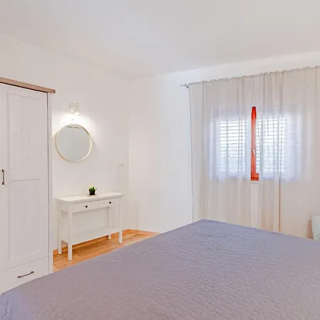 Apartman Cozy In Kneze With House Sea View Pupnat