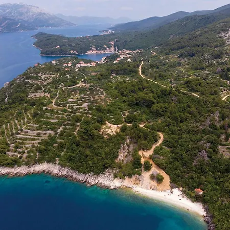 Cozy In Kneze With House Sea View Apartman