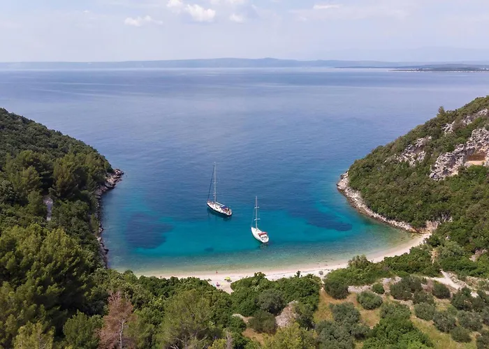 Apartment Amazing In Kneze With Wifi Pupnat